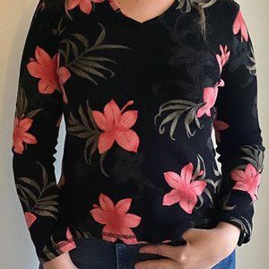fitted floral top